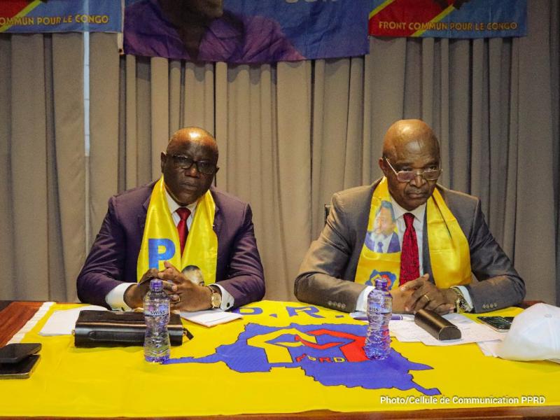 Aubin Minaku et Ramazani Shadary, respectivement vice-président et secrétaire permanent du PPRD [photo d'illustration]