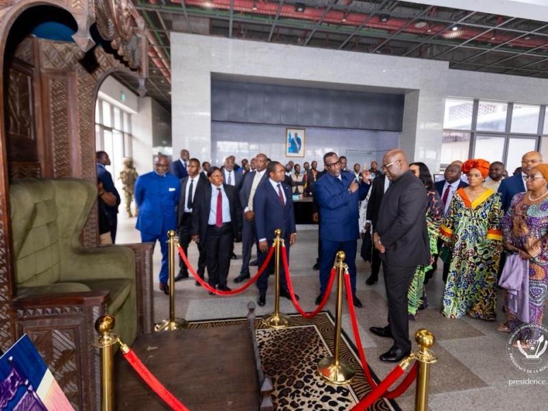 Le Président de la République lors de l'exposition MOBUTU