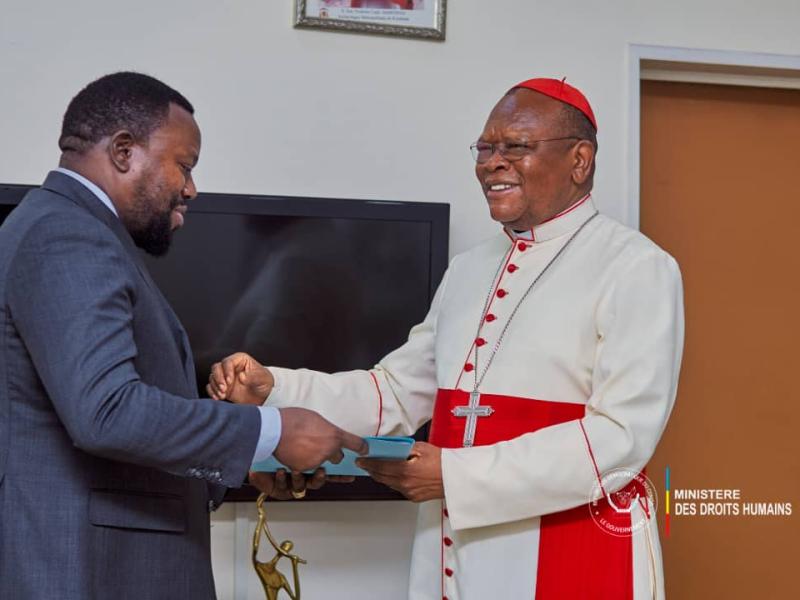 Le ministre Samuel Mbemba et le cardinal Fridolin Ambongo [photo d'illustration]