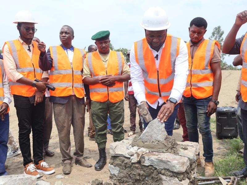 Le PNVi lance les travaux de réhabilitation des ponts sur l’axe Hurara–Bulongo dans le territoire de Beni, au Nord-Kivu