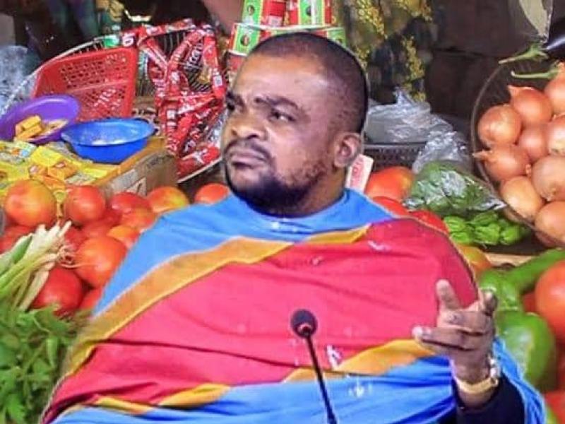 John Kabamba, chroniqueur politique et présentateur de l'émission le peuple parle