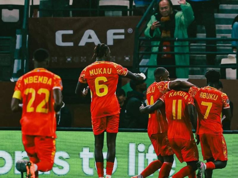 Les Léopards de la RDC en pleine célébration d'un but face aux Zèbres du Botswana.