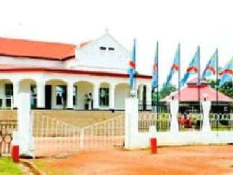 Bâtiment administratif du territoire d'Idiofa [photo d'illustration]