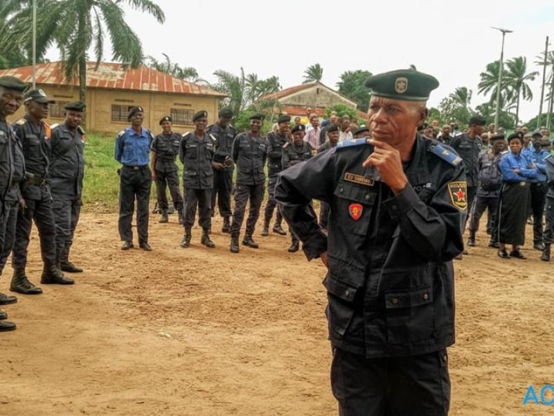 La police de Mwene-Ditu lors d'une parade [photo d'illustration]