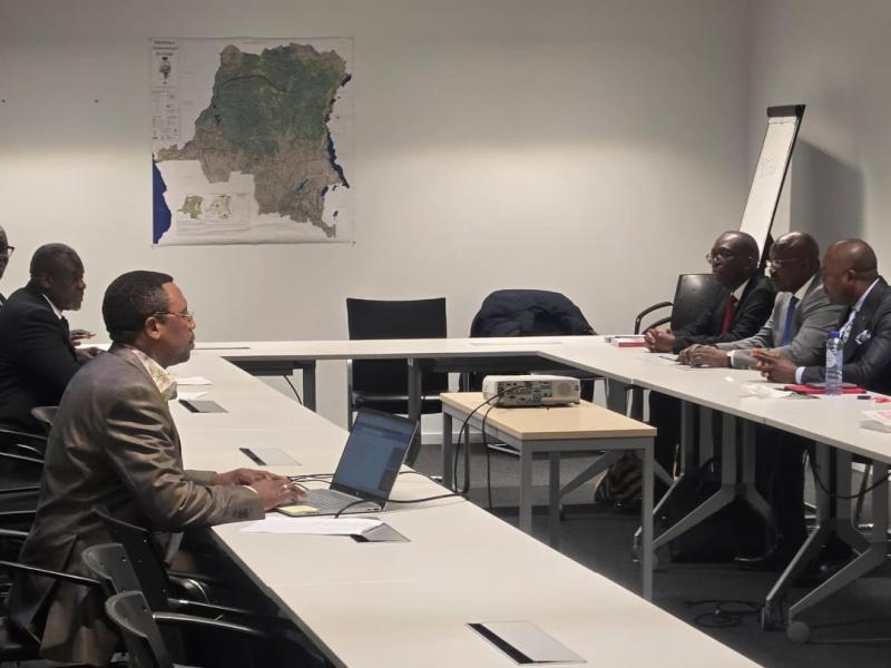 Les co-fondateurs du mouvement « Sauvons la RDC » en mini-conclave à Bruxelles