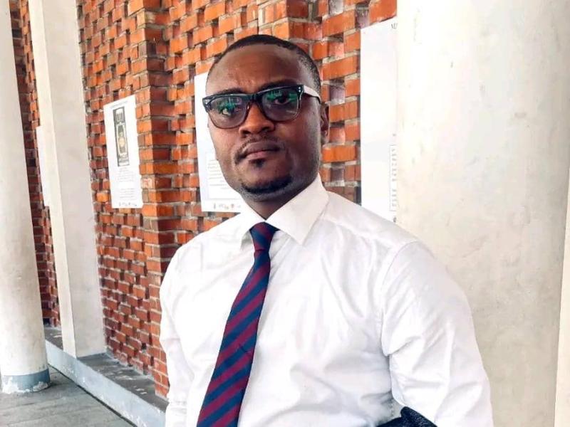 Le défenseur des droits humains Patient Komayombi