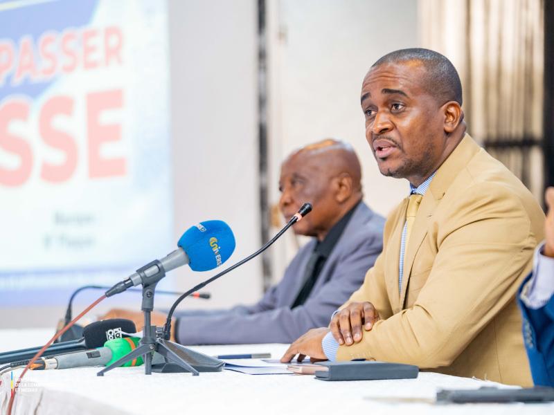 Me Nicolas Liyanza Likwale, Directeur de cabinet du ministre de la Communication et Médias, Patrick Muyaya Katembwe