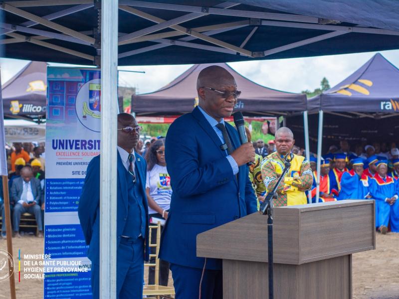 Docteur Samuel Roger Kamba, Ministre de la Santé Publique, Hygiène et Prévoyance sociale