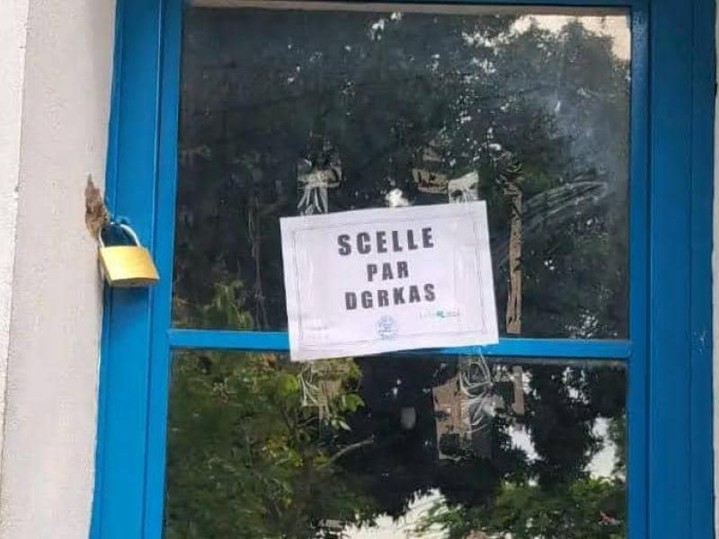 La porte de la société EDC scellée par la DGRKAS [photo d’illustration]