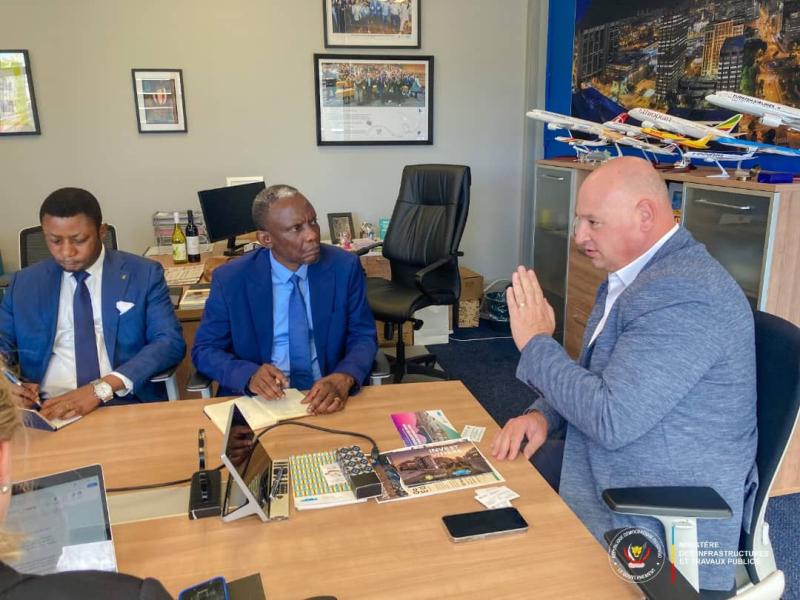 Le ministre John Banza Lunda reçu par le maire de Cape Town (Afrique du Sud), Geordin Hill-Lewis