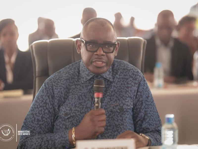 Le ministre des Mines, Louis Watum Kabamba