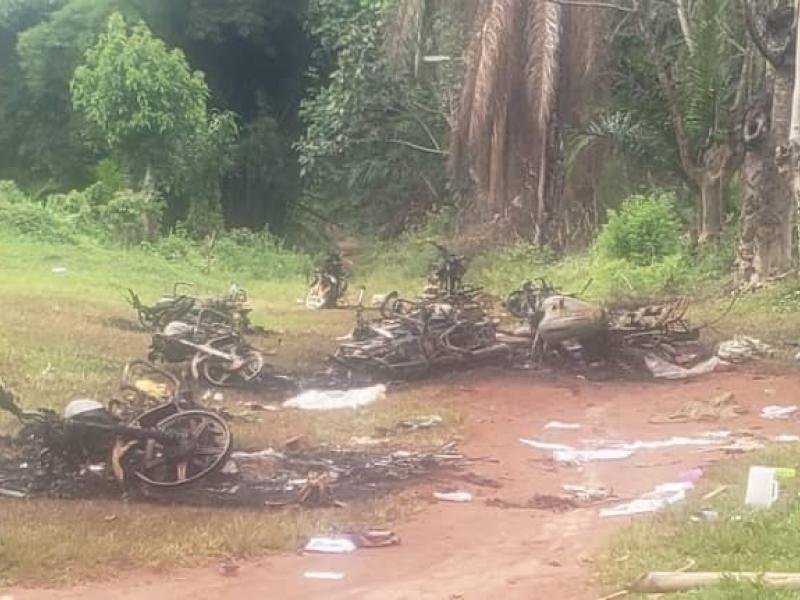Des motos incendiées par les ADF à Nzaro sur la RN44 [photo d’illustration]