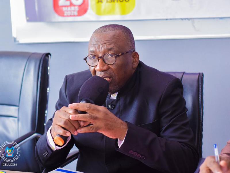 Le professeur Jacques Djoli Eseng'ekeli, rapporteur de l'Assemblée nationale de la RDC