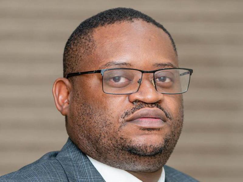 Doudou Fwamba Likunde Li-Botayi, ministre des Finances en RDC