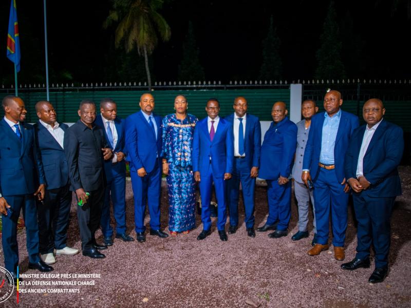 Les élus nationaux de Lomami et le Ministre délégué Eliezer Ntambwe, mercredi 08 avril 2026