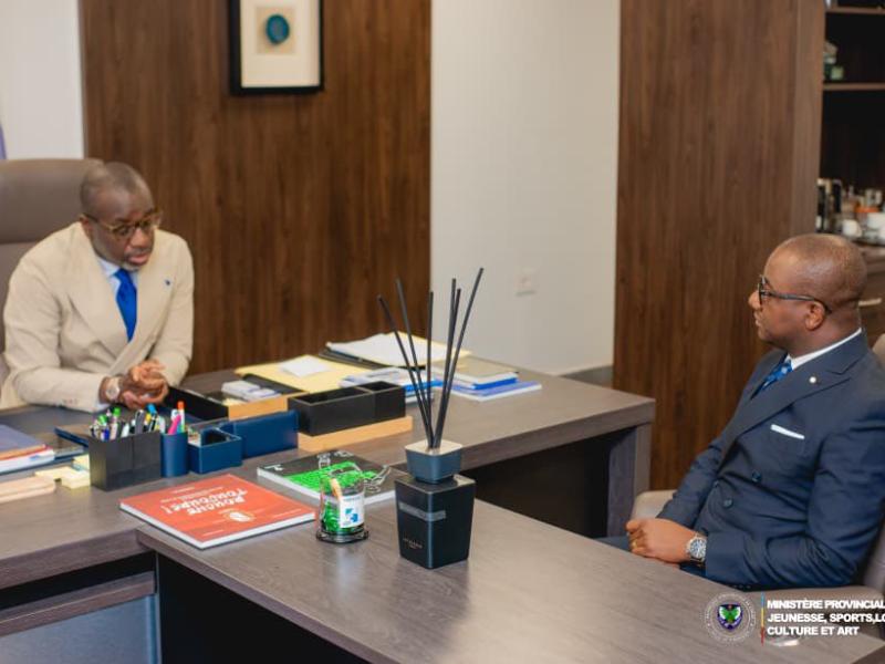 Fanon BRYA, Directeur général de l’ONEM reçu ce mercredi 15 avril 2026 par Bob AMISO, Ministre provincial de la Jeunesse, des Sports, des Loisirs, de la Culture et des Arts