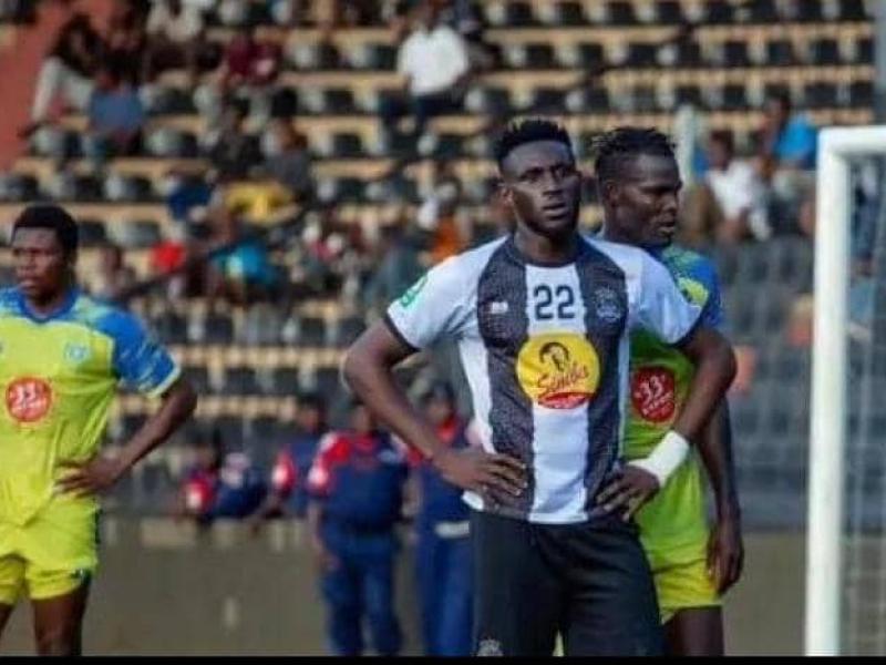 Un joueur du TP Mazembe et deux de Lupopo à Kamalondo. [Photo d'illustration]