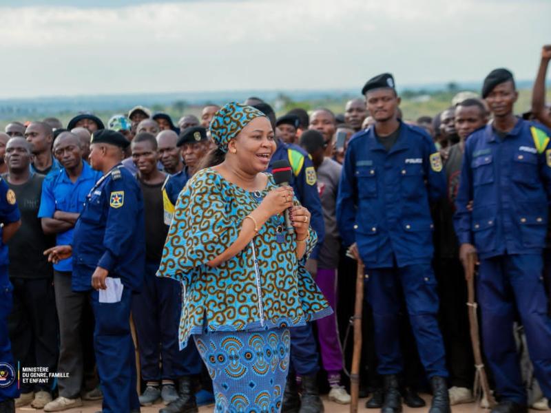 La ministre du Genre, Famille et Enfants Micheline Ombae à kananga [photo d'illustration]