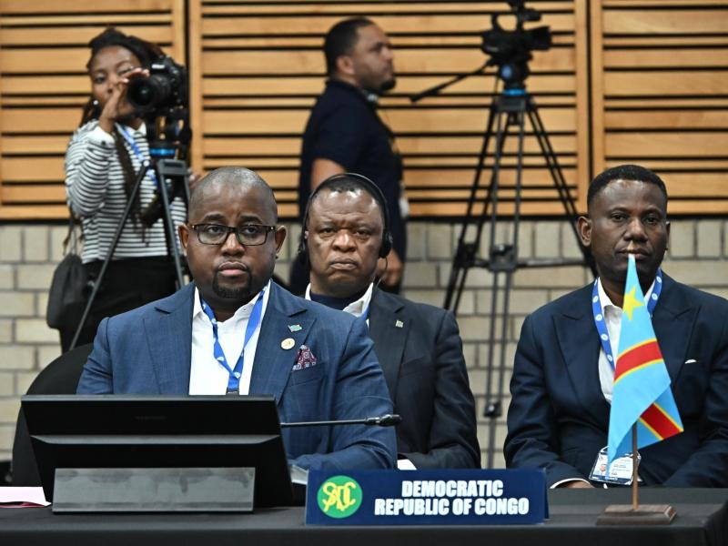 Floribert Anzuluni représente la RDC à la retraite ministérielle de la SADC à Skukuza