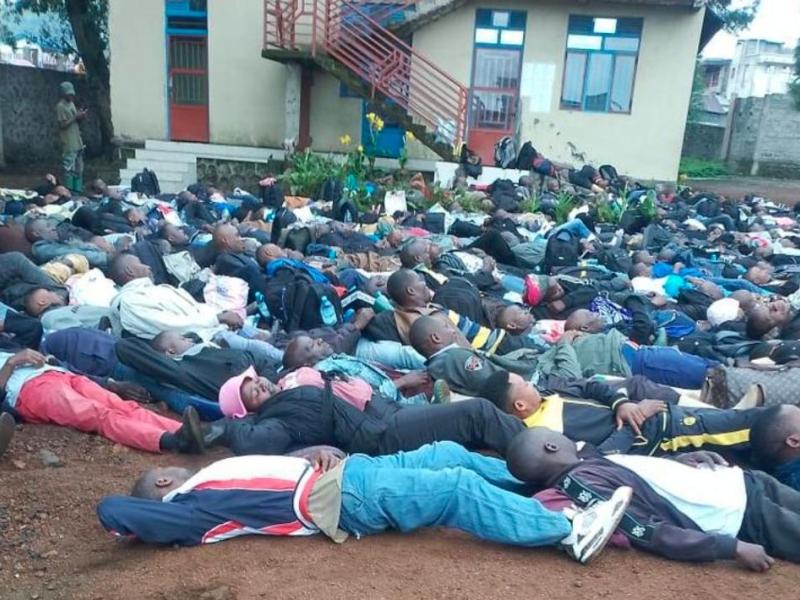 Des chefs coutumiers de la Bukumu humilié par les rebelles du M23-AFC avant leur transfert vers le centre de formation militaire de Chanzu