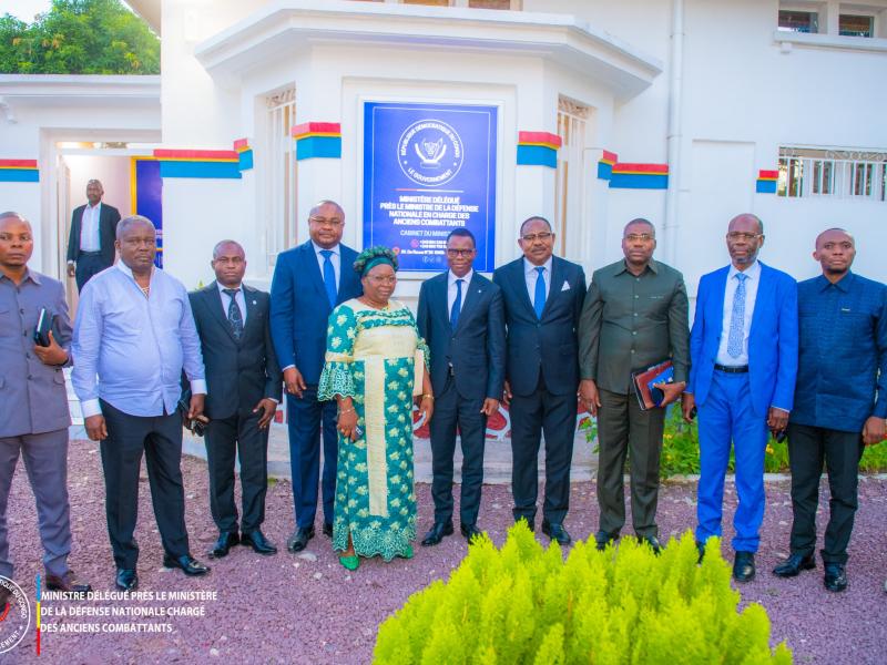 Le Ministre délégué Eliezer Ntambwe et les élus nationaux de Maï-Ndombe, lundi 04 mai 2026