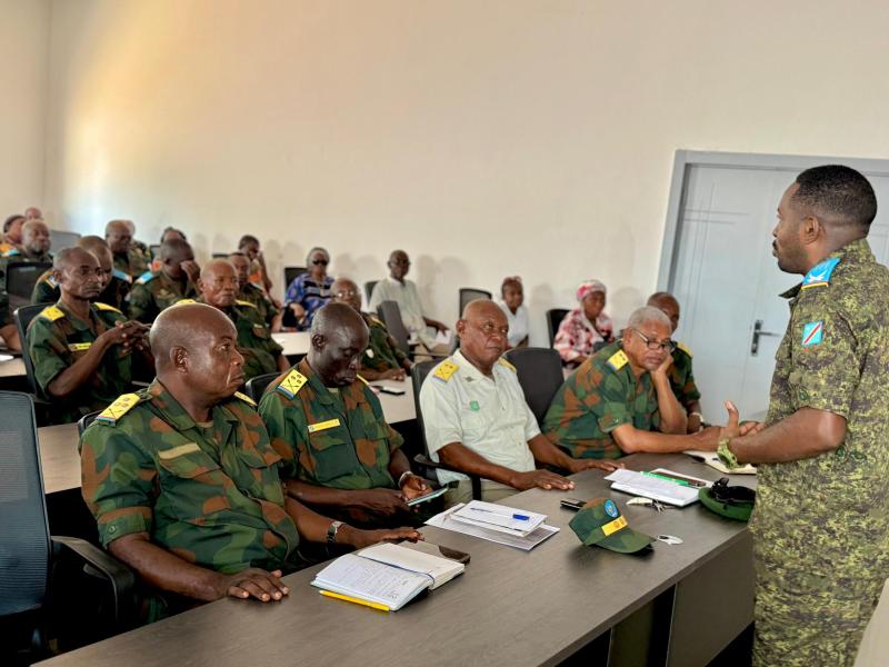 Quelques officiers congolais lors d'un atelier de mise sensibilisation sur l'utilisation des réseaux sociaux et de l'IA