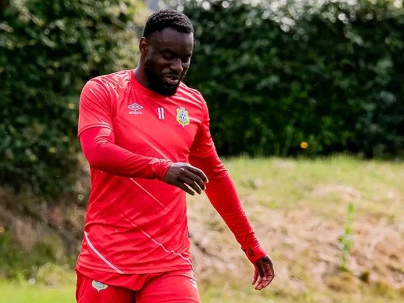 Afimico Pululu sous les couleurs du maillot d’entraînement des Léopards de la RDC
