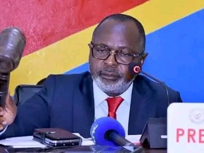 Le Président de l’Assemblée provinciale du Kasaï Alain tshisungu Ntumba lors de l’ouverture de la session de mars 2026