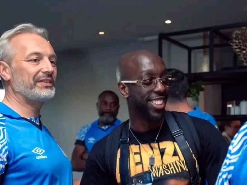 Sébastien Desabre et Yoane Wissa à Bruxelles.