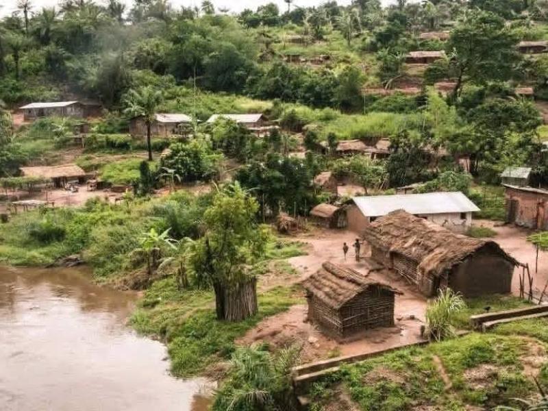 Un village situé dans le territoire de Kwamouth [photo d'illustration]