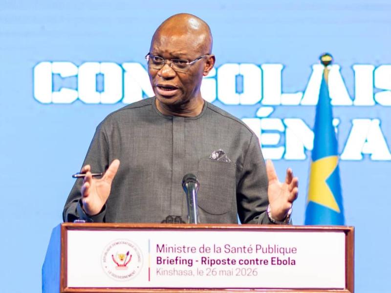 Le ministre de la Santé, hygiène et prévoyance sociale, Dr. Roger Kamba