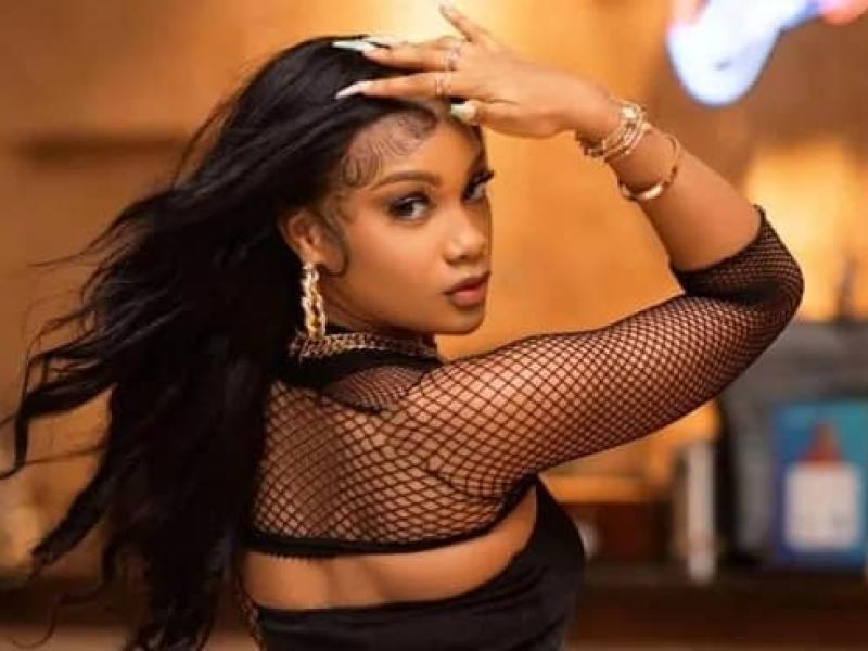La chanteuse congolaise Déborah Mulanga Tshimpaka dit Rebo Tshulo