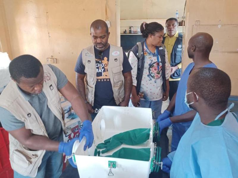 Un laboratoire de diagnostic Ebola installé à Mungwalu, dans le cadre du renforcement des capacités de détection du Virus à fièvre hémorragique Ebola.