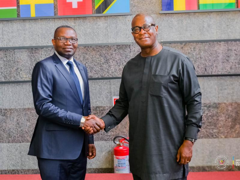 Le ministre du Commerce extérieur Julien Paluku Kahongya et Salomon Quaynor vice-président de la BAD [photo d'illustration]