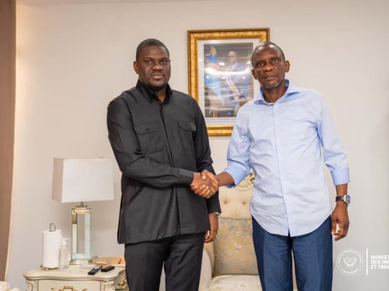 Le ministre des infrastructures John Banza Lunda, et le gouverneur du Kongo-Central, Grâce Bilolo [photo d'illustration]