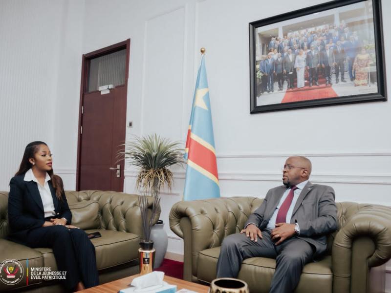 La ministre de la Jeunesse, Grâce Kutino, et le VPM Jacquemain Shabani, ce lundi 08 juin 2026