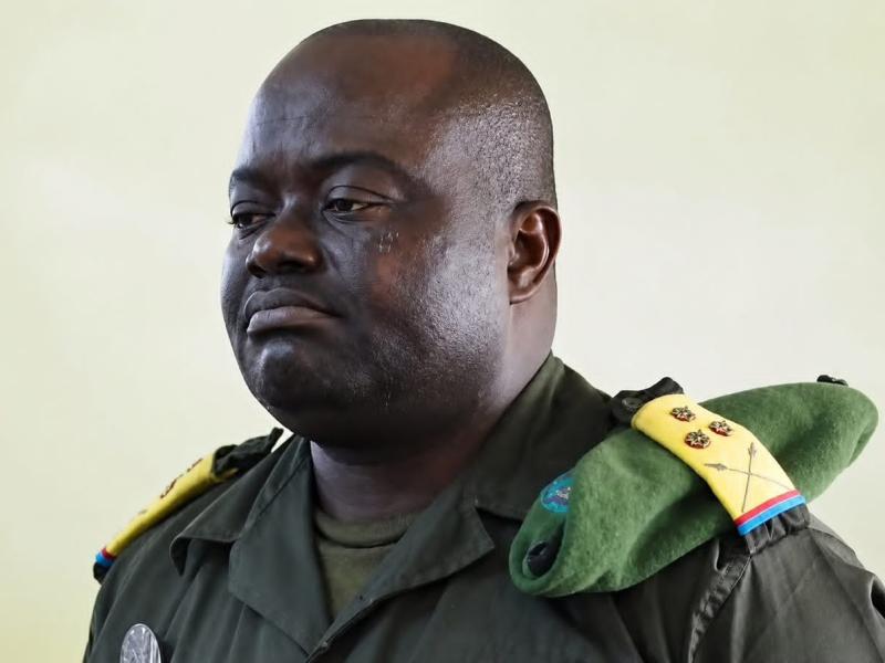 Le colonel Jean de Dieu Mambweni, condamné à mort pour crime de guerre dans le cadre du procès sur l'assassinat de deux experts des Nations Unies