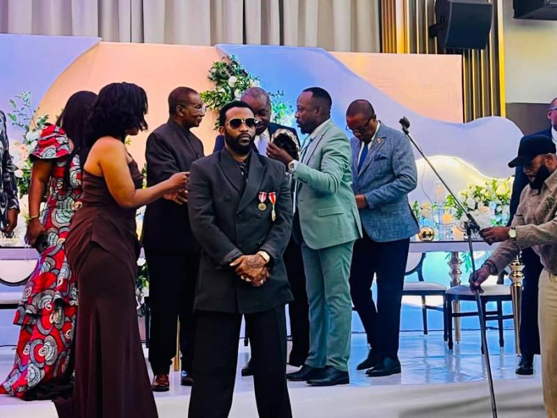 L'artiste Fally Ipupa honoré par la communauté Ekonda et Anamongo, ce jeudi 11 juin 2026, à Kinshasa.