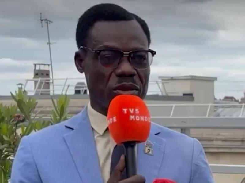 Michel Kuka dit Lumumba Vea lors d'une interview accordée à TV5Monde Afrique