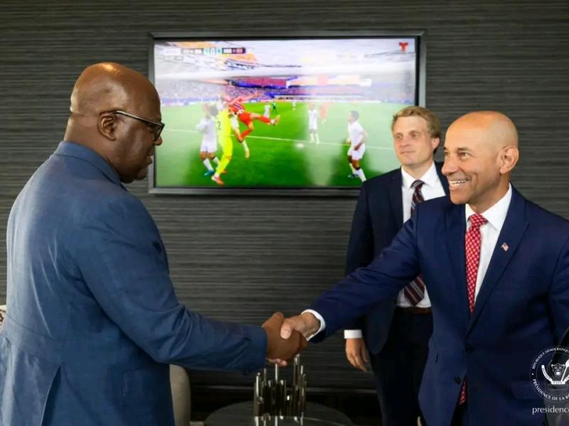Le Président Félix Tshisekedi avec Frank W. Garcia Jr., Secrétaire d’État adjoint américain chargé des Affaires africaines [photo d'illustration]
