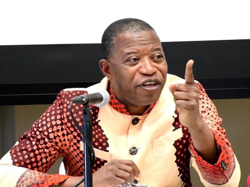 André Mbata,  secrétaire permanent de l’Union sacrée de la Nation 