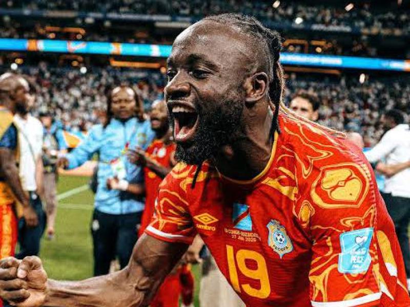 Fiston KALALA MAYELE célébrant la victoire des Léopards devant l'Ouzbékistan au mondial2026