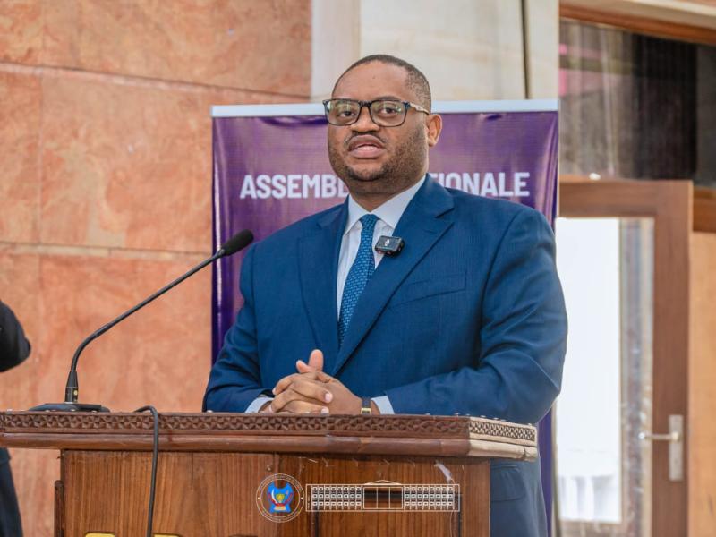 Le ministre des Finances Doudou Fwamba lors du déjeuner de travail consacré à l'évaluation du programme RDC - FMI, vendredi 09 juillet 2026