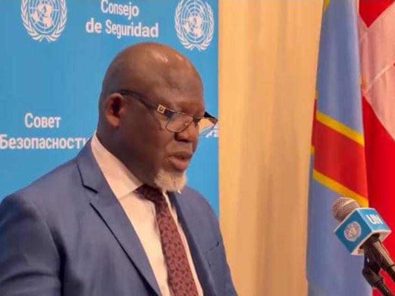 Le Représentant de la RDC auprès de l'ONU, Zénon Mukongo Ngay, lors de la présentation du rapport des entretiens informels avec les candidats secrétaire général, vendredi 10 juillet 2026