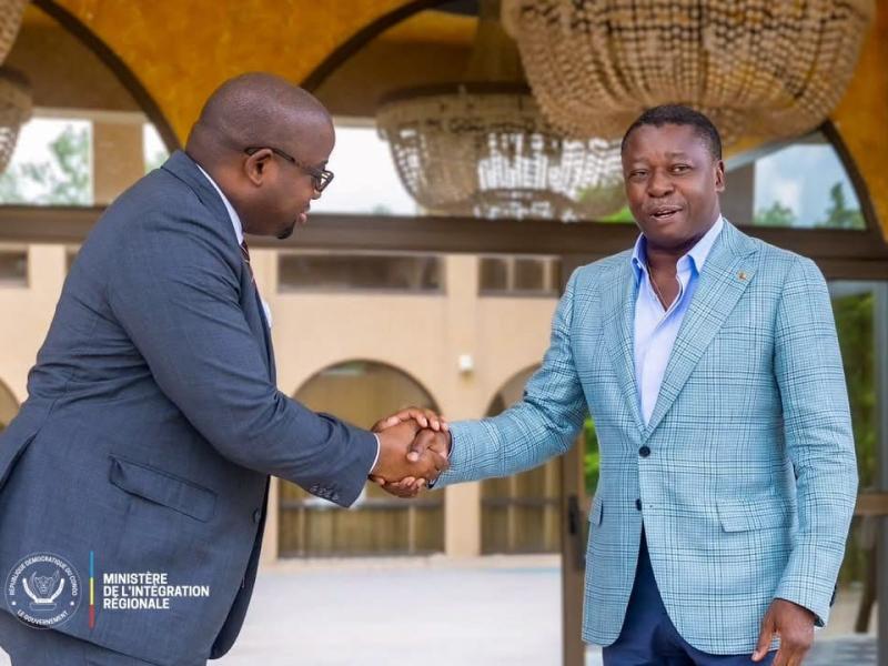 Le ministre de l’Intégration régionale Floribert Anzuluni, et le Président du Togo Faure Gnassingbé [photo d'illustration]