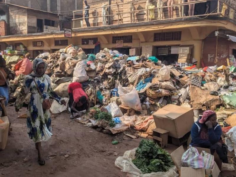 Rue d'ambiance ville de Butembo en pleine insalubrité  [photo d'illustration]