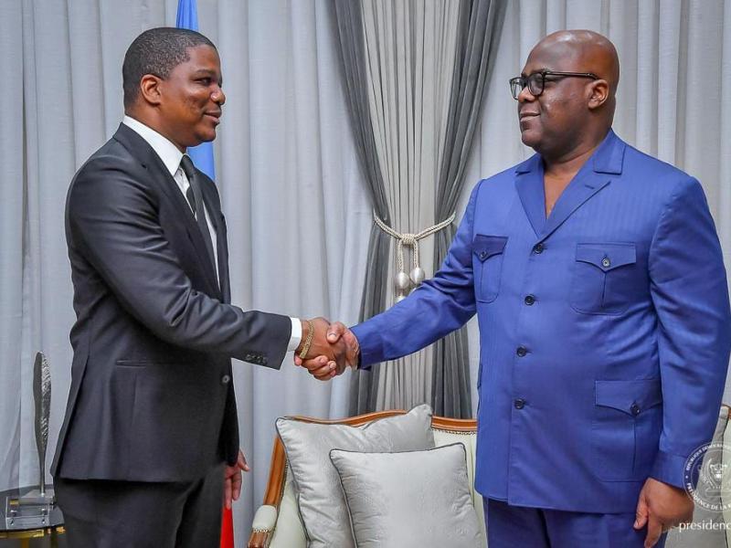 Le chef de l'État Félix Tshisekedi et Ted Beleshayi, nouveau DG de l'ARSP, jeudi 23 juillet 2026