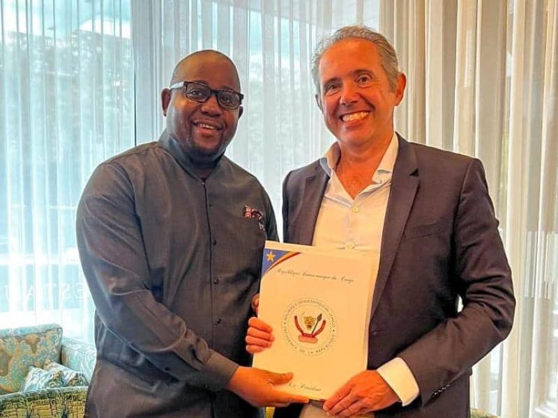 Le ministre Floribert Anzuluni remet un message du Président Félix Tshisekedi destiné aux autorités de l’Union européenne [photo d'illustration]
