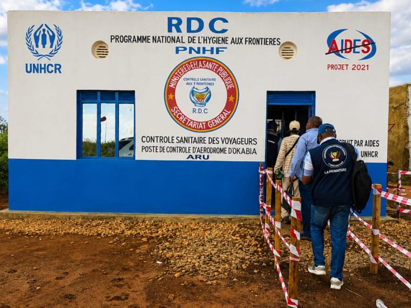 Un poste de contrôle sanitaire, à Aru, en RDC, à proximité de la frontière avec l'Ouganda.[© Pascal Mulegwa/RFI]