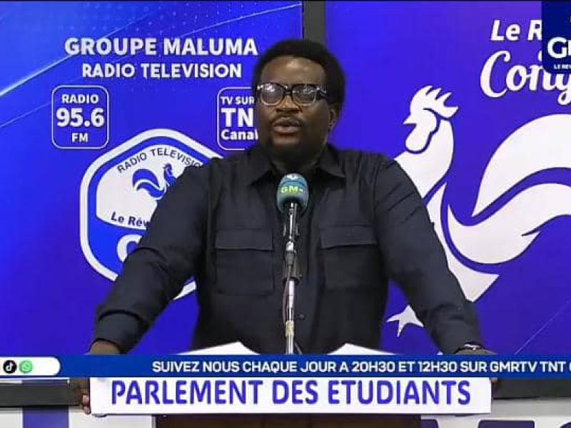 Carbone Beni, coordonnateur du mouvement citoyen Filmbi, lors de son passage au Parlement des étudiants